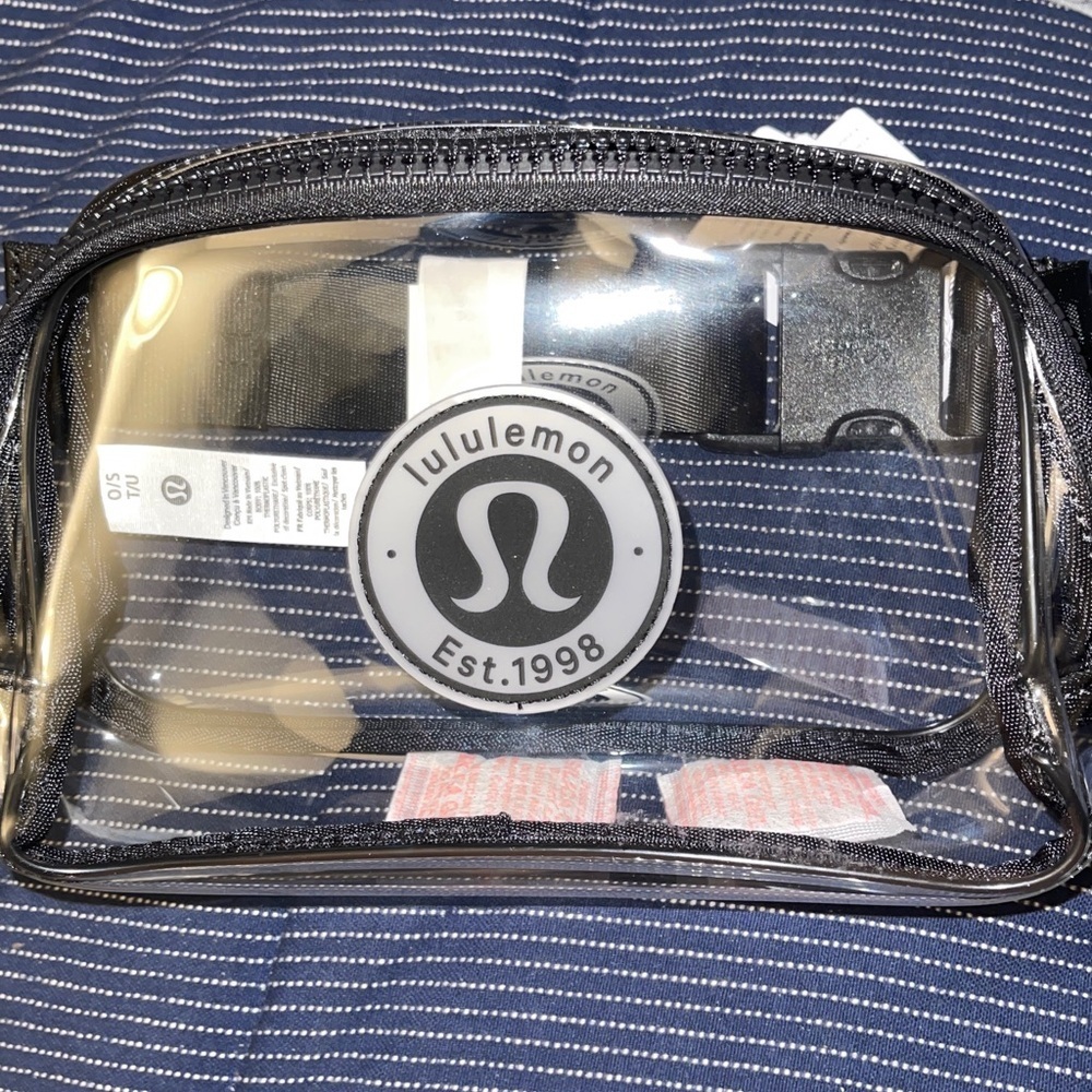 lululemon Black Transparent Belt Bag 1L NWT STADIUM READY !! - Picture 6 of 8